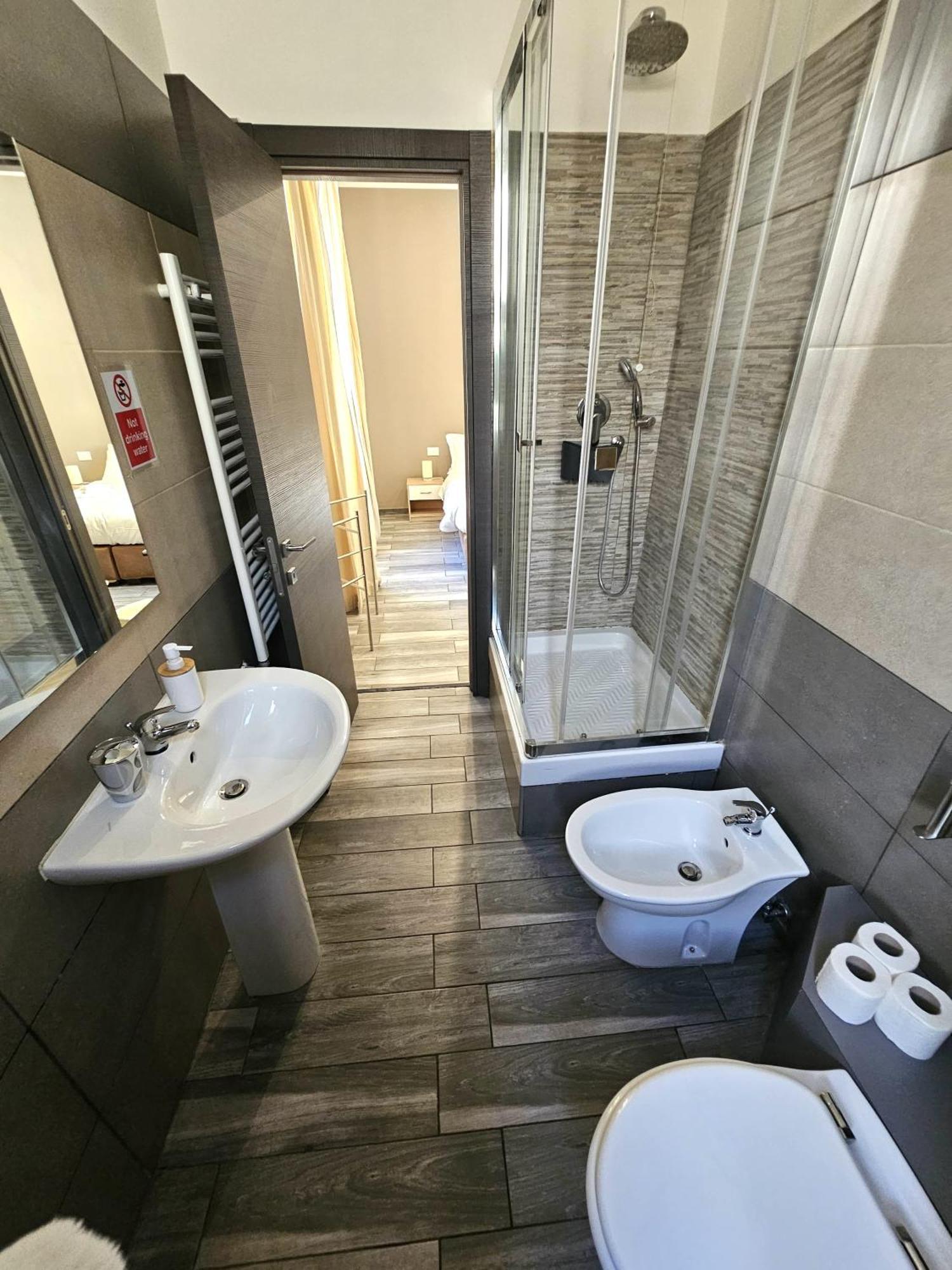 Bella Italia Mazzini Hotel Rome Bagian luar foto
